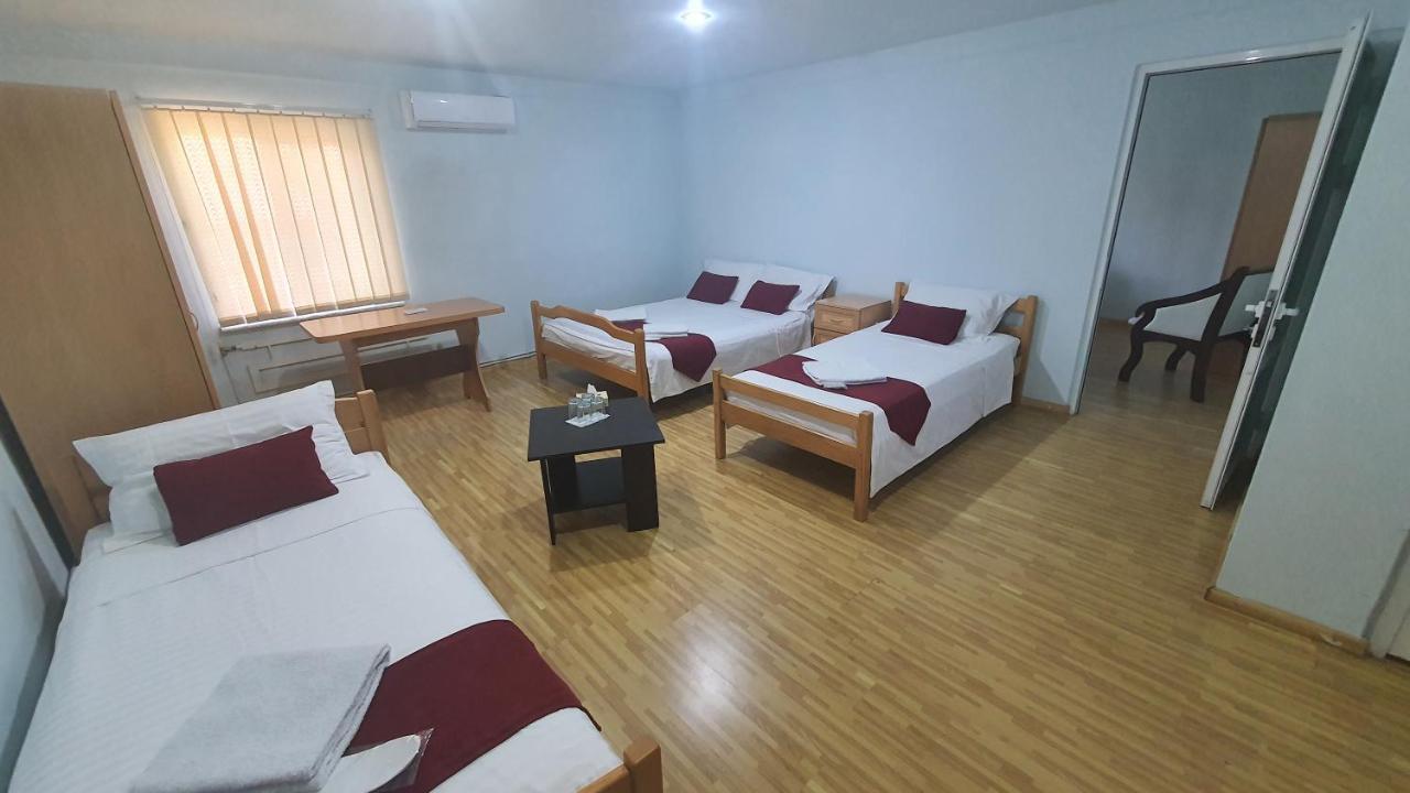 Kesabella Touristic House Bed & Breakfast P'arak'ar Exterior photo