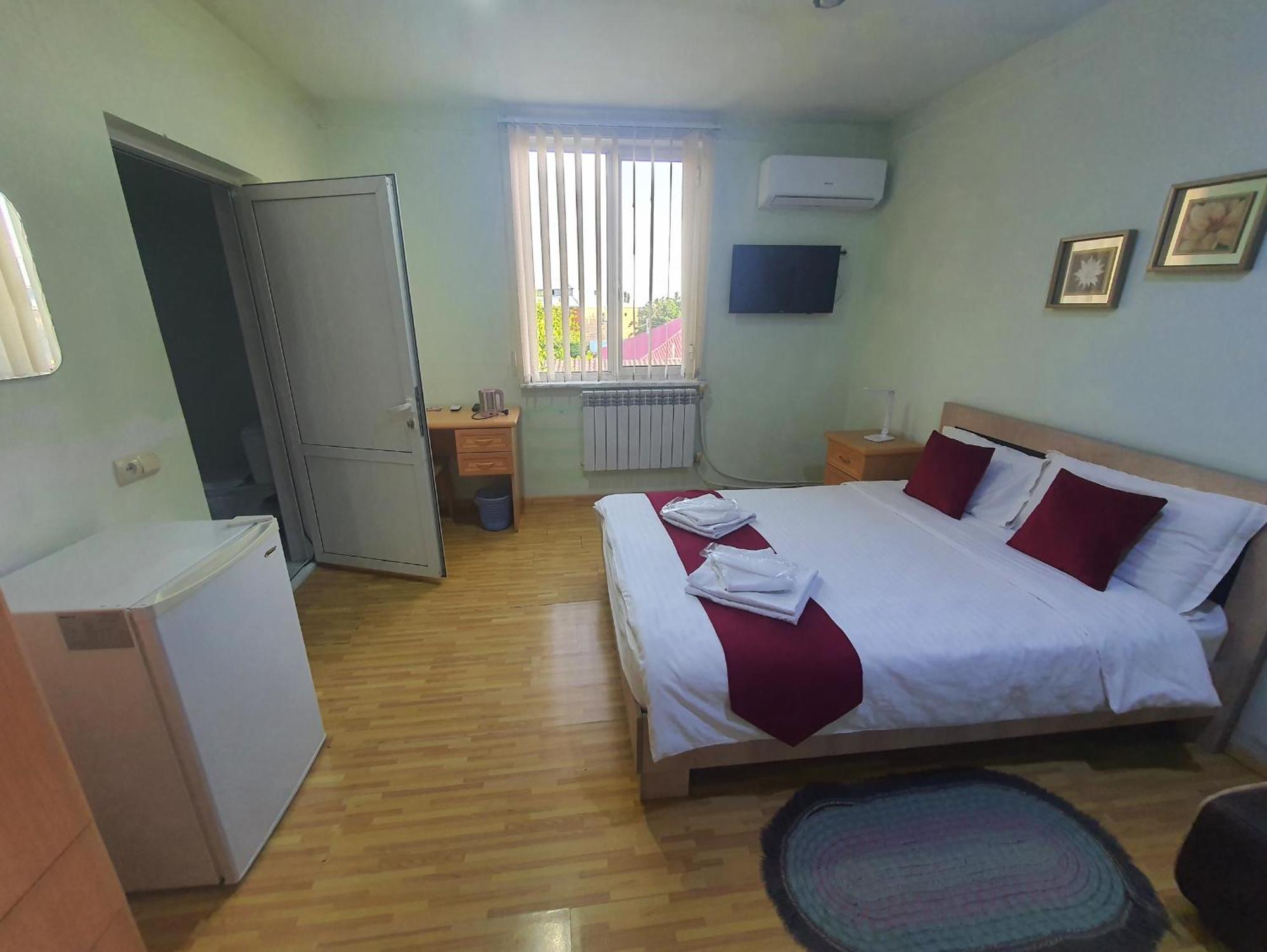 Kesabella Touristic House Bed & Breakfast P'arak'ar Exterior photo