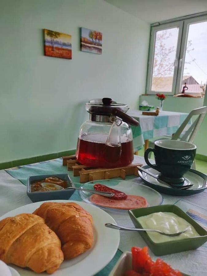 Kesabella Touristic House Bed & Breakfast P'arak'ar Exterior photo
